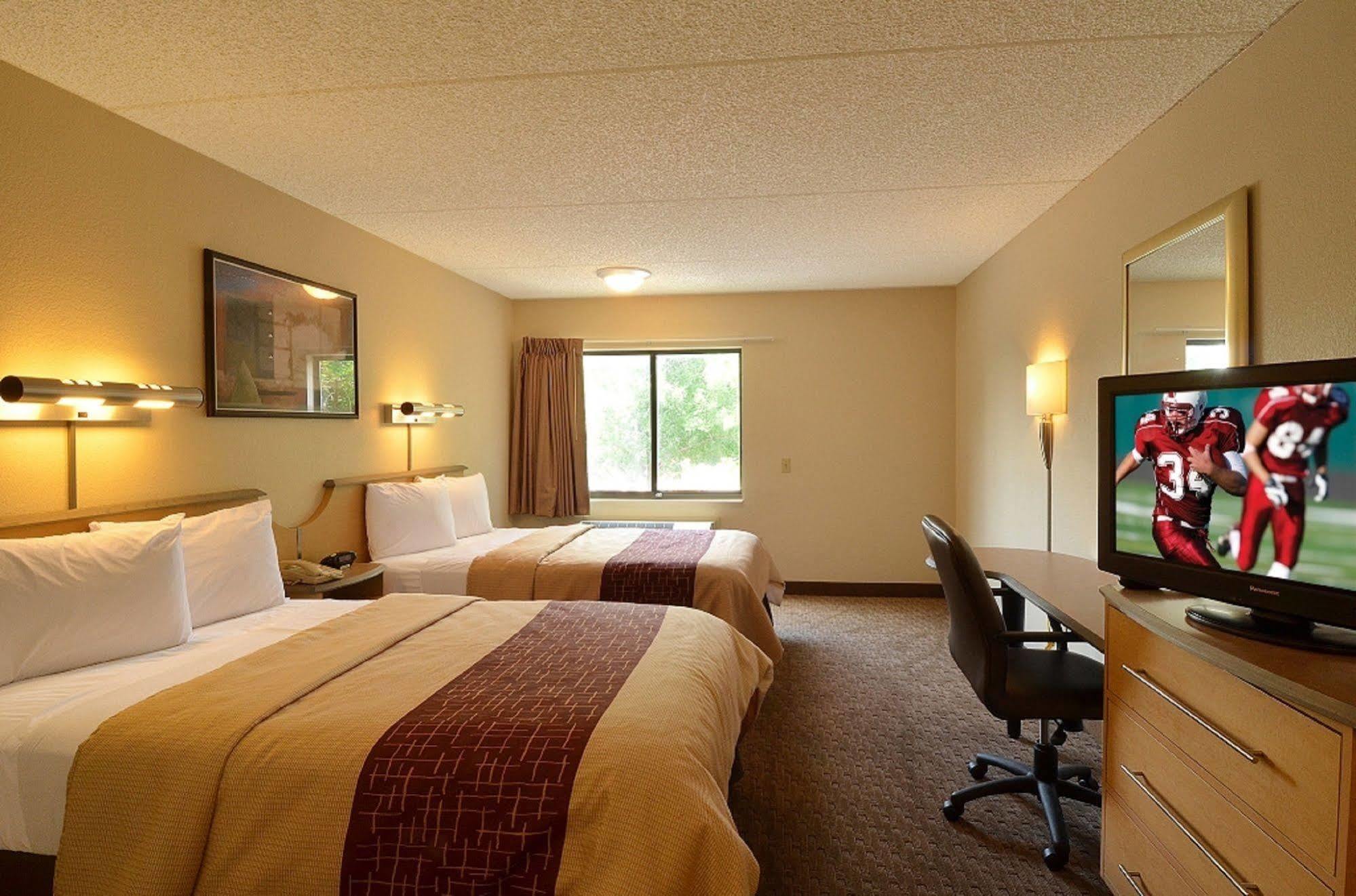 Red Roof Inn Buffalo - Hamburg/ I-90 Exterior photo